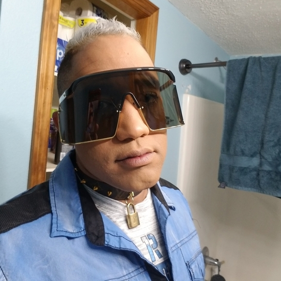 Meet your Posher, Matt - Picture 5 of 11